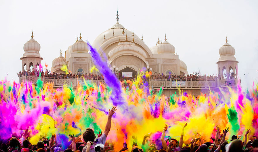 unique-festivals-around-the-world-holi-festival-india__880
