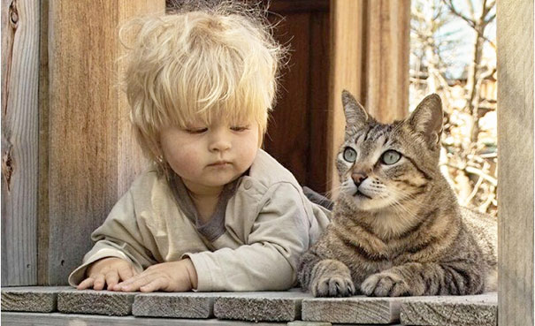 kids-with-cats-211__605