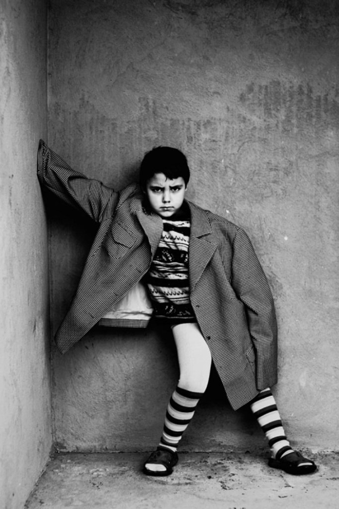 black-and-white-photography-childhood-joy-felicia-simon-13